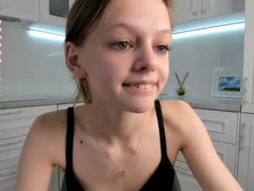 girl
        bonniecharlton cam image #5556781