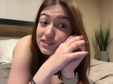 girl
        tatumwest cam image #6673130