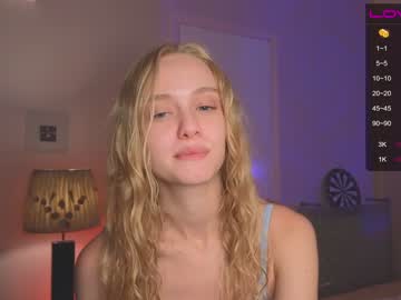 girl
        sfanning cam image #1605616