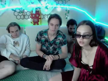 couple
        aataraxx cam image #114600