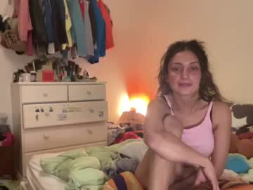 girl
        tomboyskank cam image #1963194
