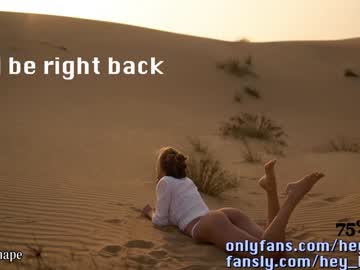 girl
        heyhorny_cb cam image #1170193