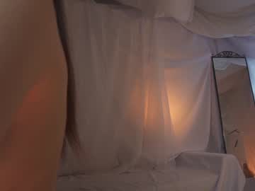 girl
        sunny_maria cam image #4141799
