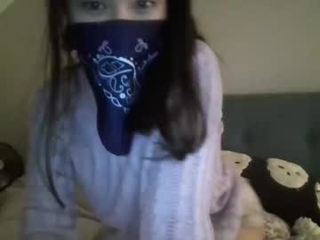 girl
        bunnybaby9090 cam image #5612814