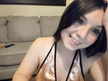 girl
        taymade1991 cam image #3405418