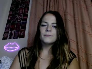 girl
        shellysgrind cam image #5277589