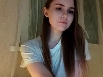 girl
        jennyjansen cam image #2426048