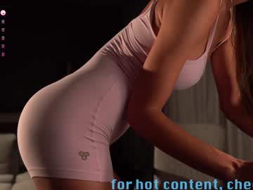 girl
        heyhorny_cb cam image #5226675