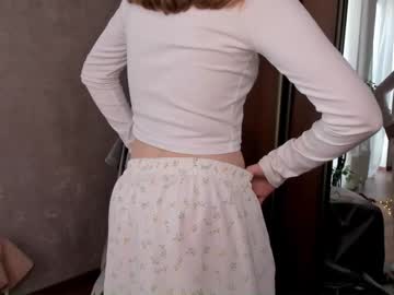 girl
        aiyanatrujillo cam image #3987222