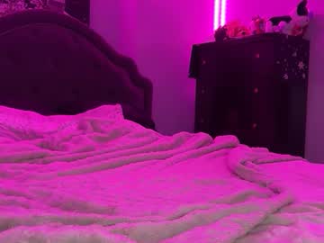 girl
        averylol cam image #6872118