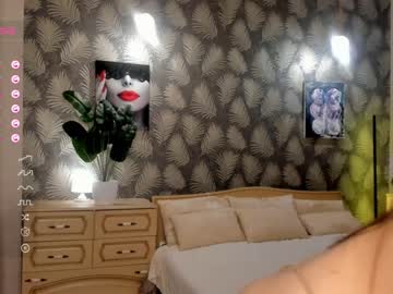 girl
        zarascarlett cam image #3359499