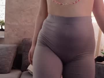 girl
        kimi_kay cam image #3355838