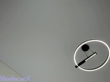 girl
        bboobscarol_ cam image #5279152