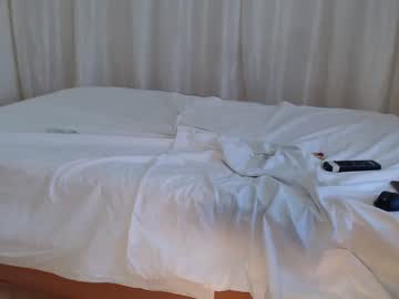 couple
        myendorphyne cam image #2392665