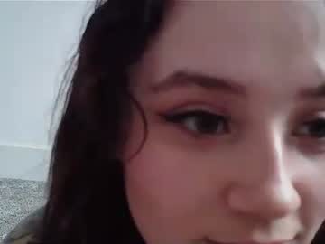 girl
        womanfromvenus cam image #1333732