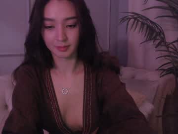 girl
        sarasuo cam image #2051105