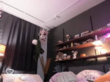 girl
        hinatabroks cam image #5676860