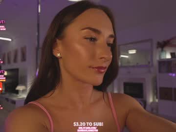 girl
        hannahjames710 cam image #5494578