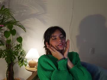 girl
        urcutelinda cam image #3460761