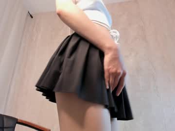 girl
        olivia_madyson cam image #2228173