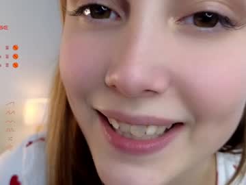 girl
        tatecraley cam image #4955765
