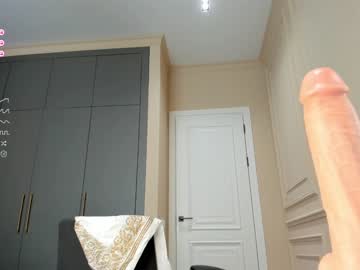 girl
        sweetfox_365 cam image #2326715