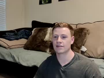 couple
        gingernewb cam image #1793743