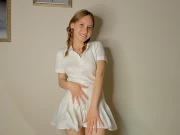 girl
        just_emmy cam image #1680810