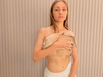 girl Sex Cam Girls Roleplay For Viewers On Chaturbate with moonlight_stacy