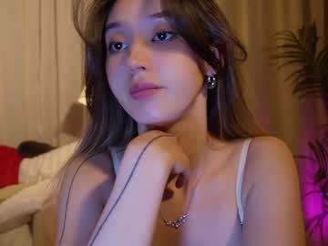girl
        sarasuo cam image #6574273