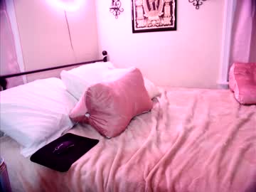 girl
        aynmarie cam image #112300