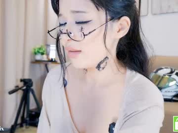 girl
        baeasian cam image #6272804
