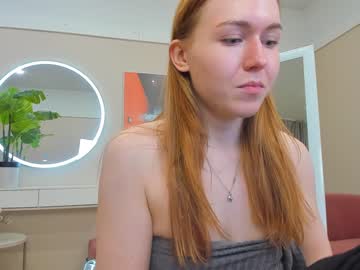 girl
        coconutdrive cam image #706223