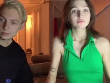 couple
        witch_witch99 cam image #190922