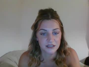 girl
        prettypettypenny cam image #4838983