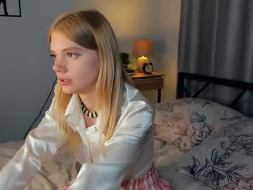 girl
        ch3rryt0ffee cam image #6695784