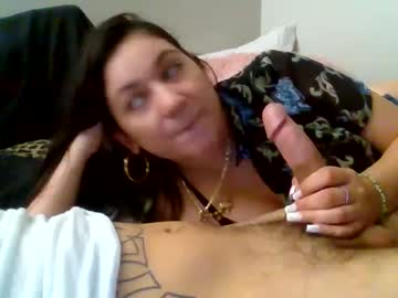 couple
        787amor cam image #4100552
