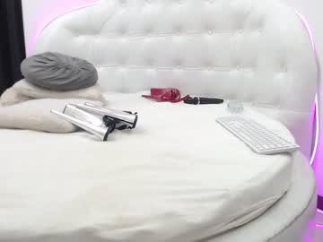 girl
        melanielexxx cam image #930529