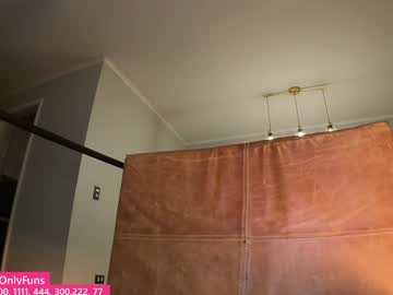 girl
        the_pussy_boulevard cam image #6791620