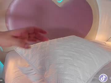 girl
        danii_xoxo cam image #4286053