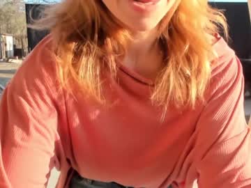girl
        nyconik cam image #1302796