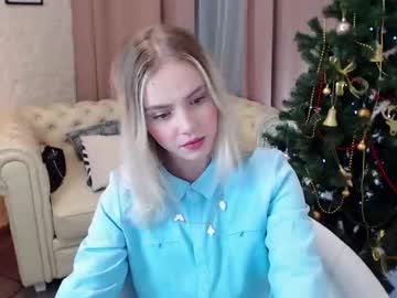 girl
        avrora_bell cam image #551042