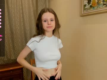 girl
        maryrogersa cam image #2262317