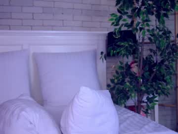 girl
        anabellastar cam image #6485114