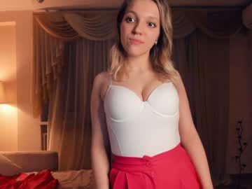 girl
        candykeliy cam image #756535