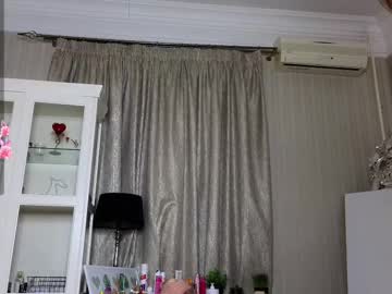 girl
        gooody_girl cam image #6934979