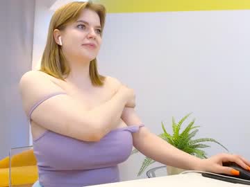 girl
        lovlybambi cam image #1750084