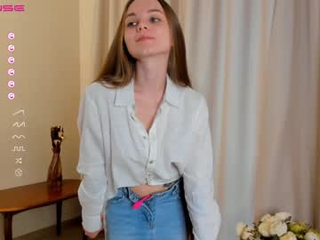 girl
        catherinevelez cam image #1308801