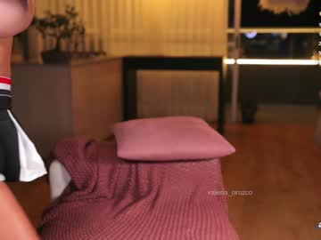 girl
        valeria_orozco cam image #5197591