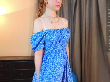 girl
        shirleywhitney cam image #2374336